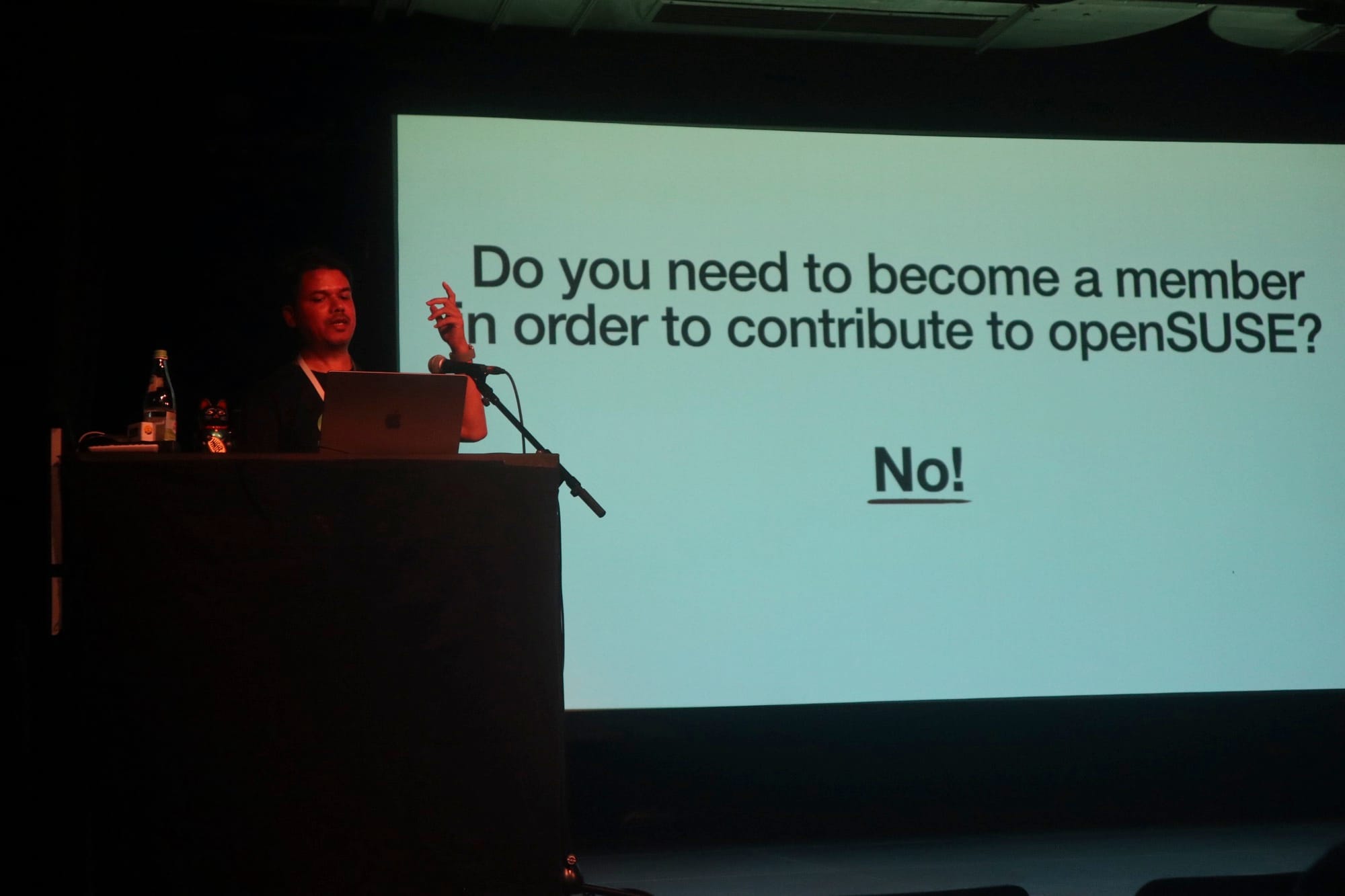 Myself (Ish Sookun) presenting at oSC 25