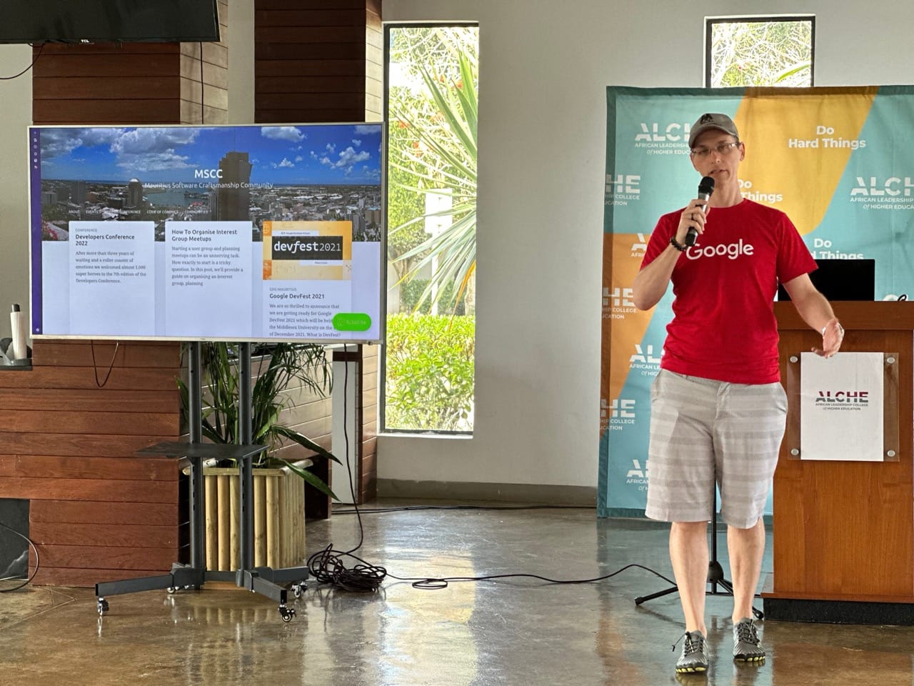 Jochen Kirstätter (JoKi) presenting MSCC and GDG Mauritius