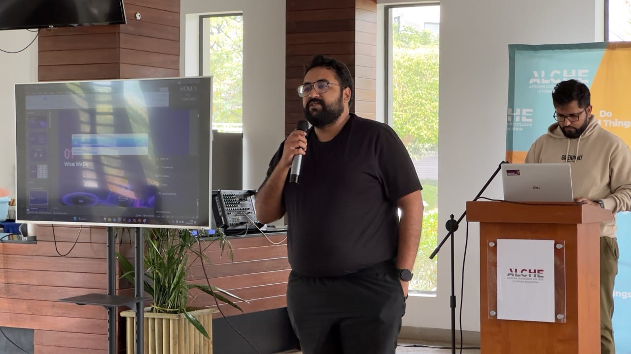 Vidush and Fawwaz presenting the .Net User Group of Mauritius (NUGM)