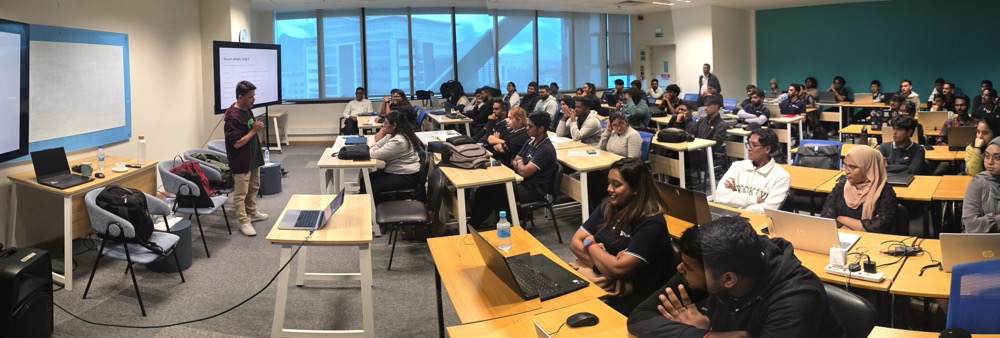 openSUSE workshop at Polytechnics Mauritius